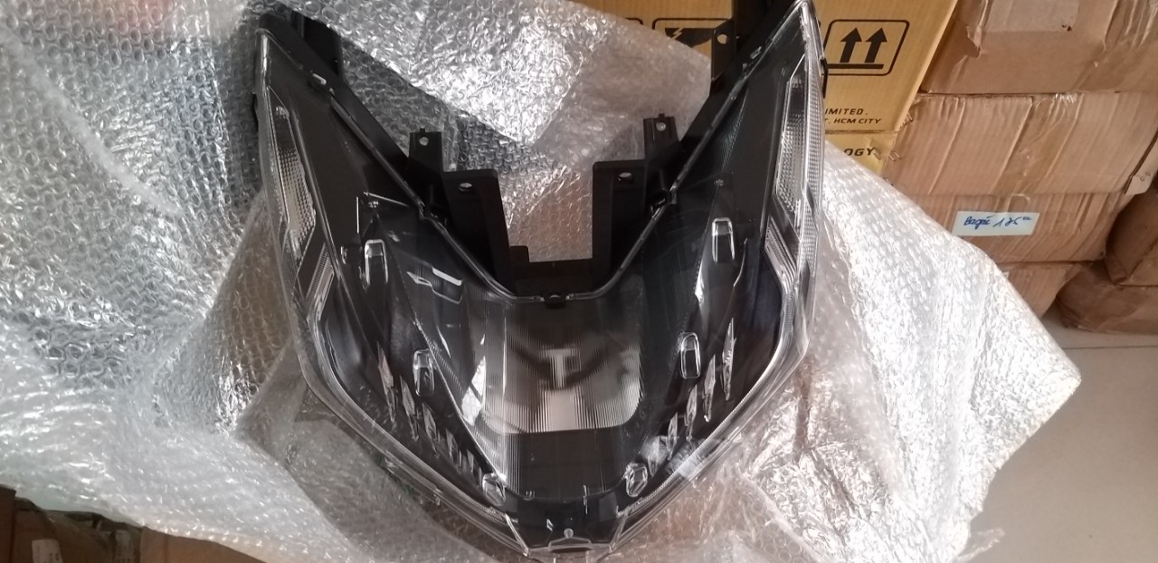 Chóa pha đèn Vario Click 2016 33110-K59-A11 (chính hãng)